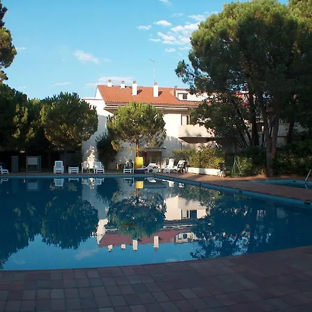 With Pool Access Lignano Sabbiadoro